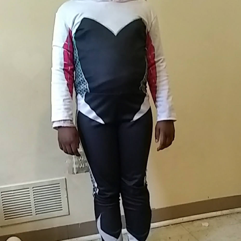 SpiderGwen costume